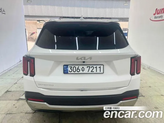 Kia Sorento 2023 thumb 3