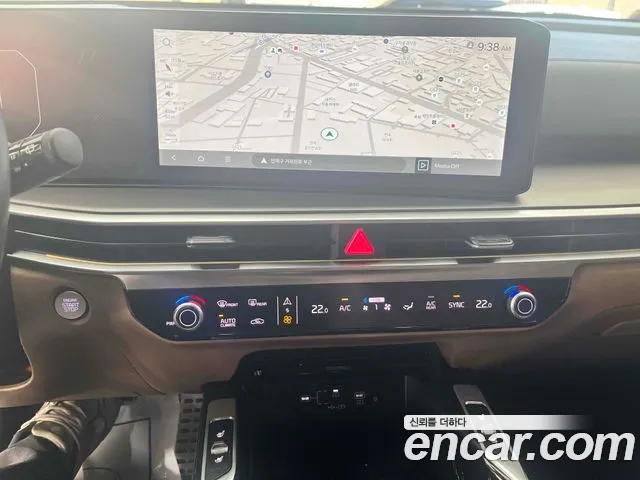 Kia Sorento 2023 thumb 12