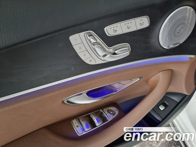 Mercedes-Benz E-Класс 2019 thumb 7