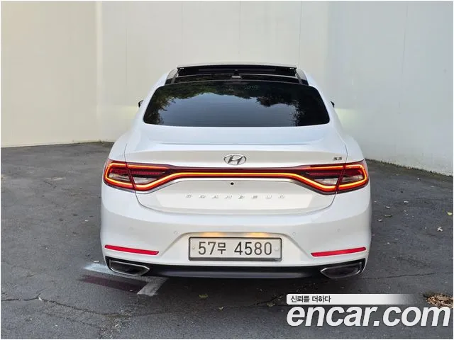 Hyundai Grandeur 2017 thumb 4
