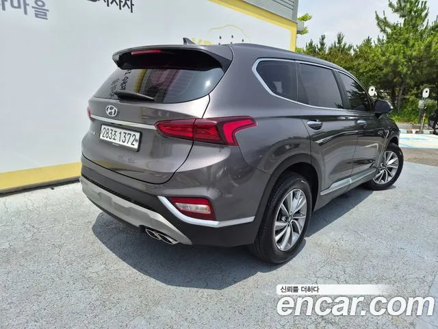 Hyundai Santa Fe 2020 thumb 2