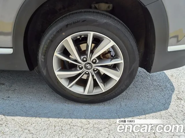 Hyundai Santa Fe 2020 thumb 5