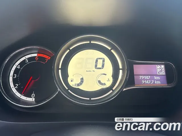 Renault-KoreaSamsung Fluence 2015 thumb 7