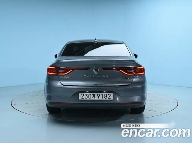 Renault-KoreaSamsung Megane 2019 thumb 4