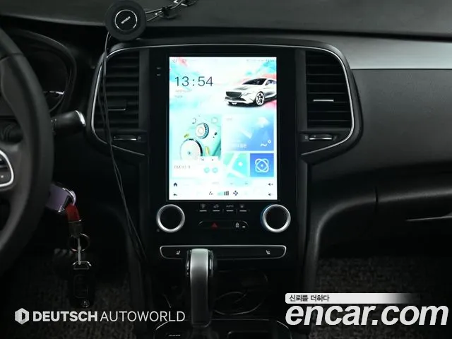 Renault-KoreaSamsung Megane 2019 thumb 8