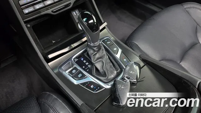 Hyundai Grandeur 2015 thumb 9