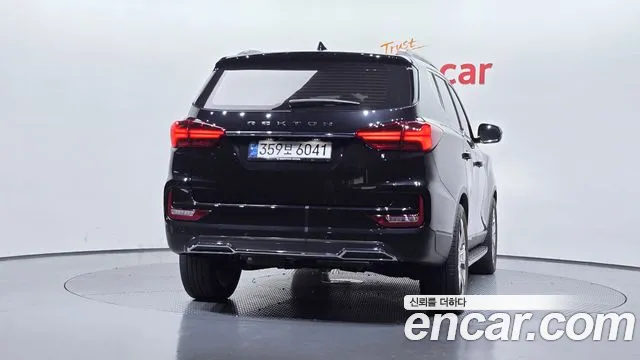 KG_Mobility_Ssangyong Rexton 2021 thumb 4