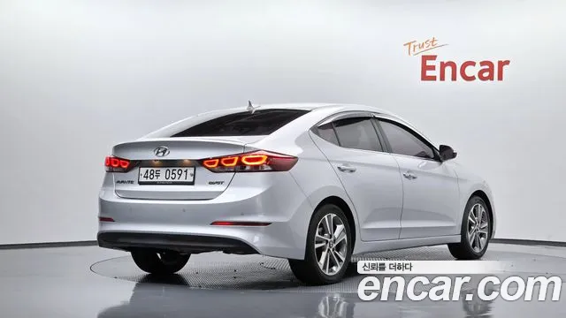 Hyundai Avante 2015 thumb 2