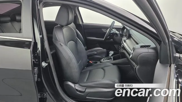 Kia K3 2019 thumb 11
