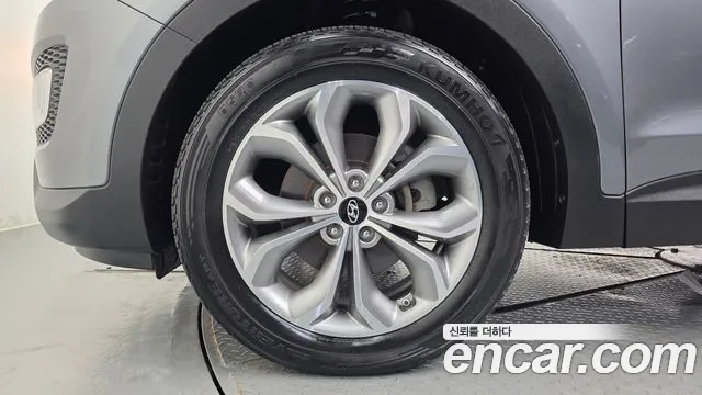 Hyundai Santa Fe 2015 thumb 5