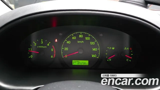 Hyundai Starex 2014 thumb 8