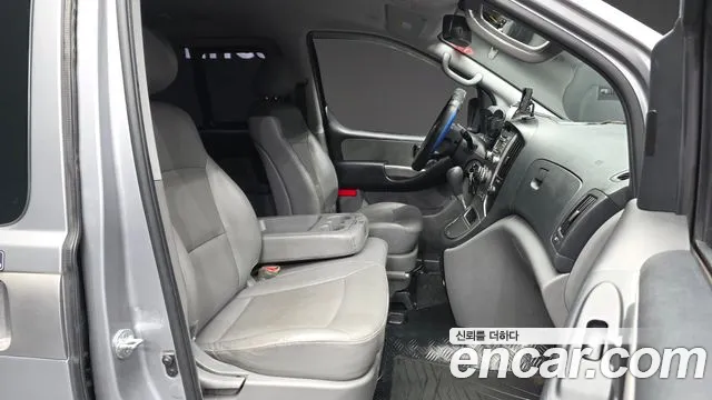 Hyundai Starex 2014 thumb 11