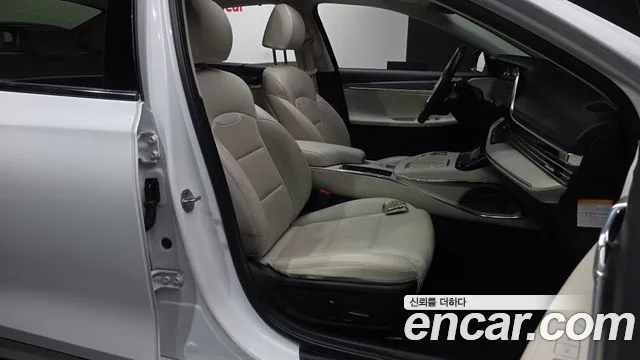 Hyundai Grandeur 2022 thumb 11