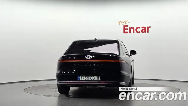 Hyundai Grandeur 2023 thumb 3