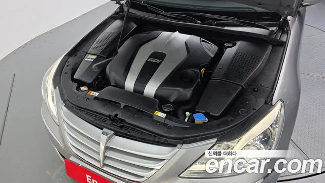 Hyundai Genesis 2011 thumb 6