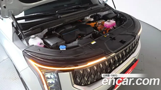 Kia Carnival 2024 thumb 5