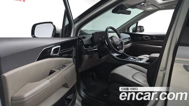 Kia Carnival 2024 thumb 9