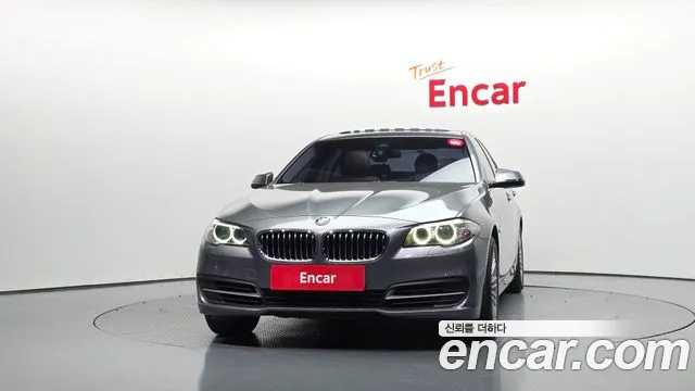 BMW 5-Series 2014 thumb 3