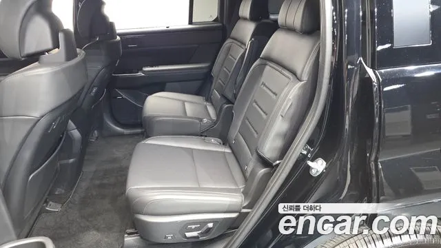Hyundai Santa Fe 2026 thumb 11
