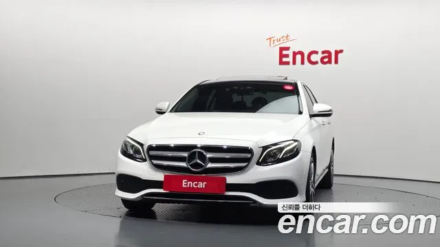 Mercedes-Benz E-Класс 2016 thumb 3