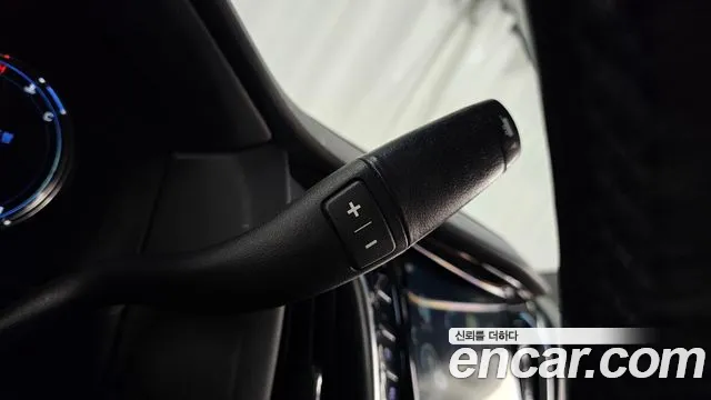 Cadillac Escalade 2018 thumb 9