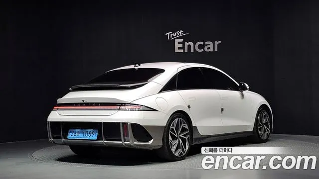 Hyundai IONIQ 6 2022 thumb 2