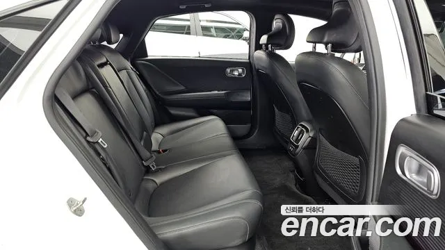 Hyundai IONIQ 6 2022 thumb 12