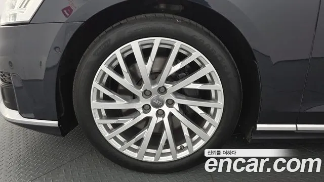 Audi A8 2020 thumb 5