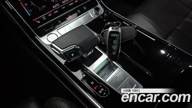 Audi A8 2020 thumb 9