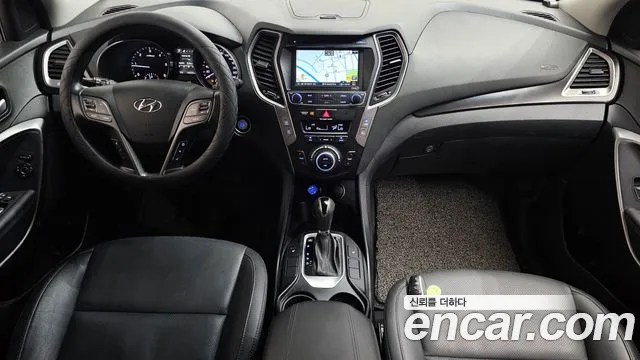 Hyundai Santa Fe 2015 thumb 7