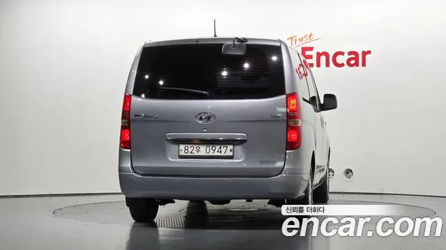 Hyundai Starex 2019 thumb 3