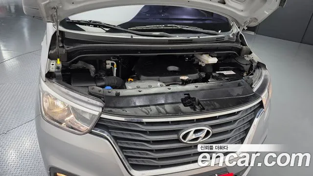 Hyundai Starex 2019 thumb 5