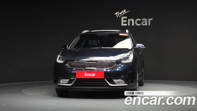Kia Niro 2017 thumb 2