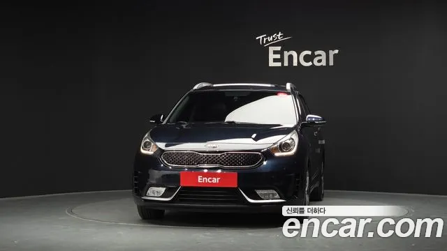 Kia Niro 2017 thumb 3