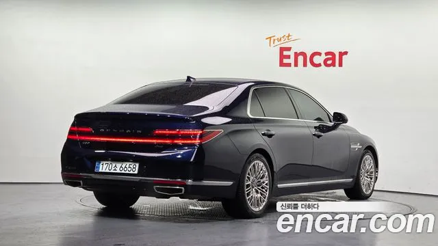Genesis G90 2021 thumb 2