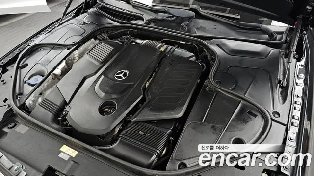 Mercedes-Benz S-Класс 2018 thumb 5