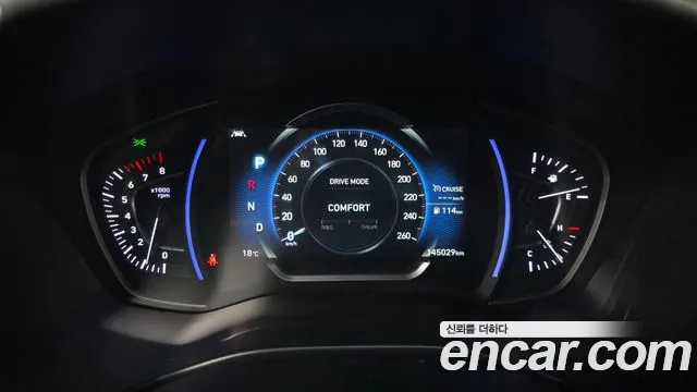 Hyundai Santa Fe 2018 thumb 8