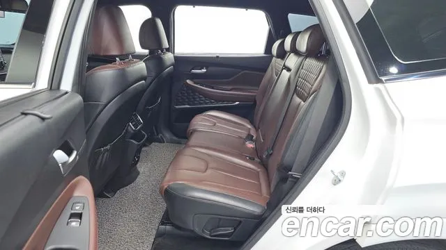 Hyundai Santa Fe 2018 thumb 11