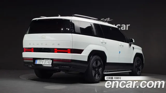 Hyundai Santa Fe 2023 thumb 2