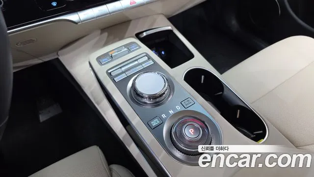 Genesis GV70 2023 thumb 9