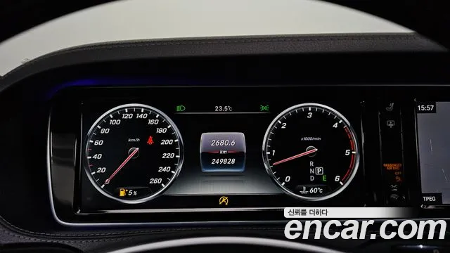 Mercedes-Benz S-Класс 2016 thumb 8