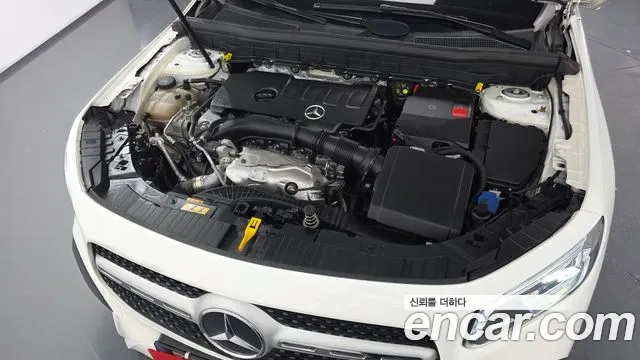 Mercedes-Benz GLB 2021 thumb 6