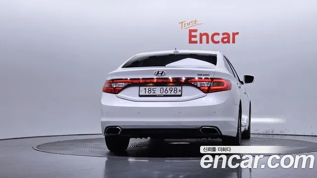 Hyundai Grandeur 2016 thumb 4