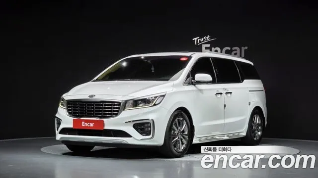 Kia Carnival 2019 thumb 12