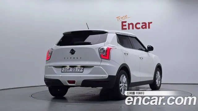 KG_Mobility_Ssangyong TIBOLI 2015 thumb 2