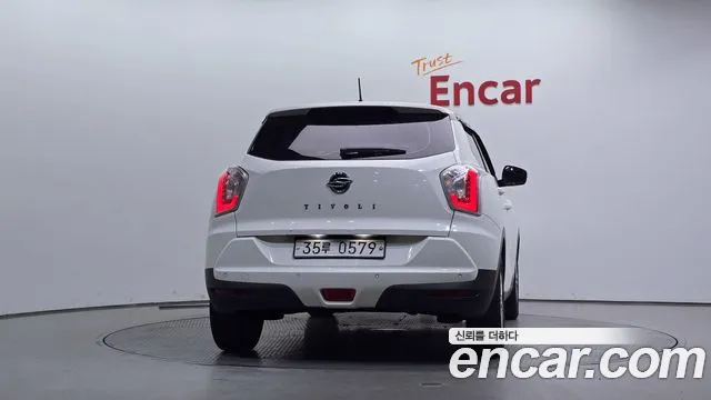 KG_Mobility_Ssangyong TIBOLI 2015 thumb 4