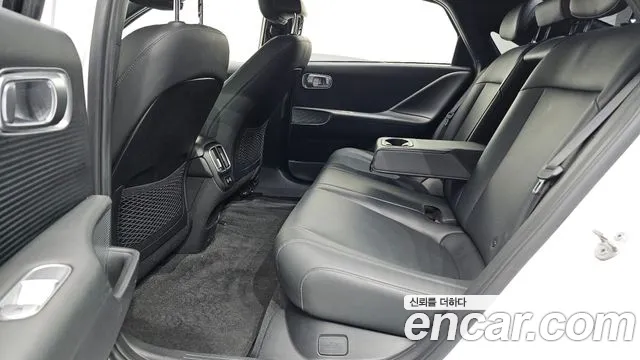 Hyundai IONIQ 6 2022 thumb 12