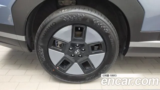 Hyundai Santa Fe 2024 thumb 5