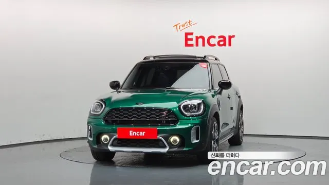MINI Countryman 2023 thumb 3