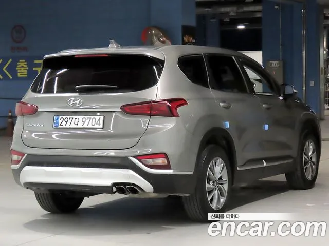 Hyundai Santa Fe 2019 thumb 4